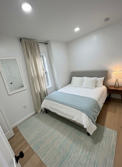 Cozy room  Main Photo