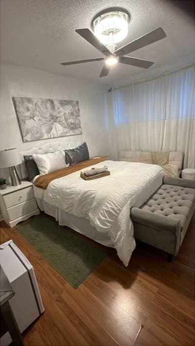 Private Room Available in Bay Harbor Islands – Ste Main Photo
