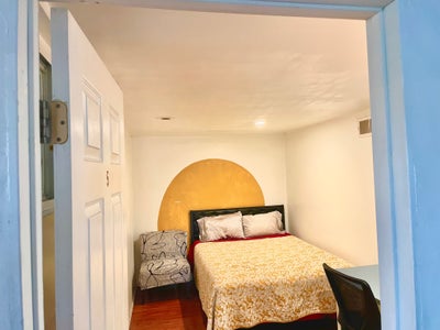 Cute and private room in a house.  Main Photo