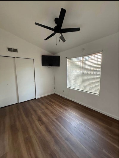 Private room for rent  Main Photo