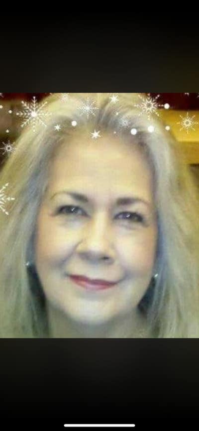 Widow with income looking for quiet room. Main Photo
