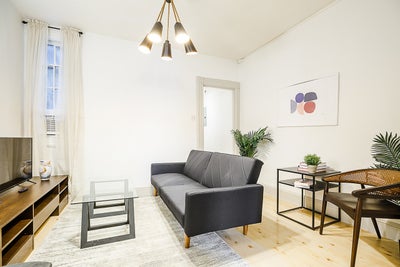 Room in Hell's Kitchen on a flexible lease Main Photo