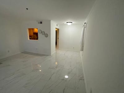 Classy One Bedroom Condo Surprise Main Photo