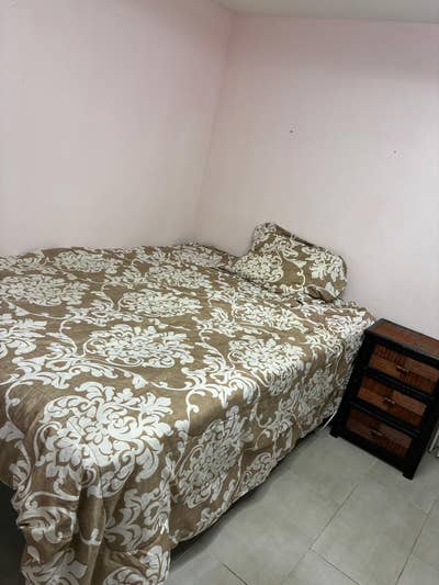 Bedroom for rent  Main Photo
