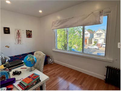 2 Bedroom/ 1 Bathroom with Big Attic space $3000 Main Photo