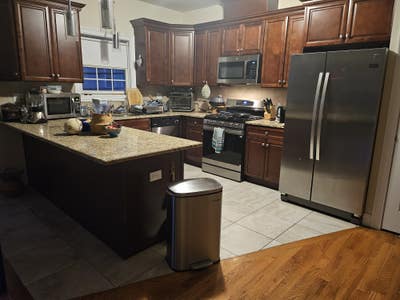 Beautiful Harrison apartment with a cook’s dream Main Photo