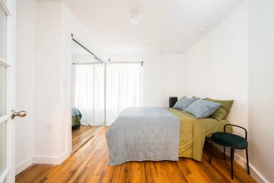 $1,500 - Room For Rent w/ BR in Spacious Duplex Main Photo