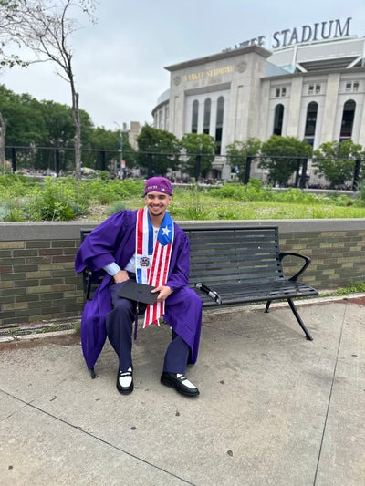 Looking for a Roomate in lower Manhattan! Main Photo