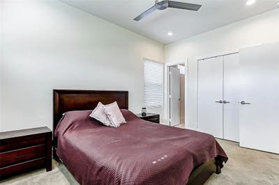 Room available in spacious 3 bed 3 bath Townhome Main Photo