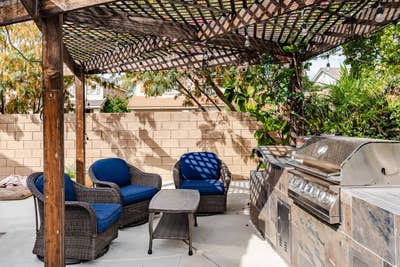 Private Furnished room Full bath, POOL, Patio Main Photo
