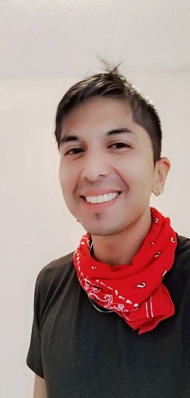 Professional Male seeks a small or large room Main Photo