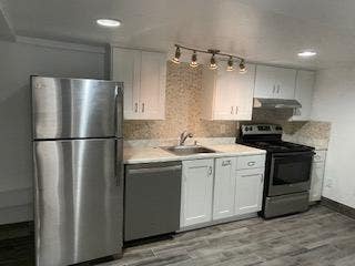 1 Bedroom Apartment Free Utilities and Internet  Main Photo
