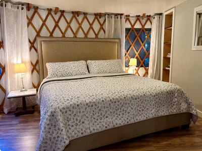 Furnished room for rent!! Main Photo