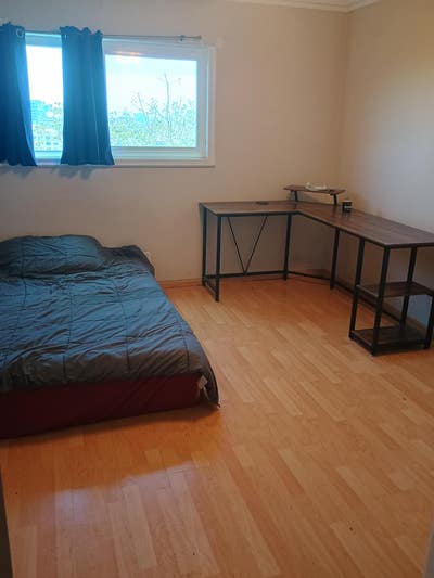 Room with private bathroom in 2bed 2bath apartment Main Photo