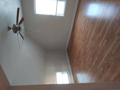 Seeking roommate Main Photo