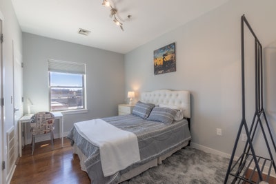 2 Plush Queen bedrooms near NYC Main Photo