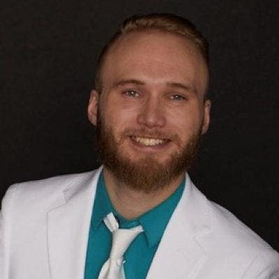 Need room near office in Concord Main Photo