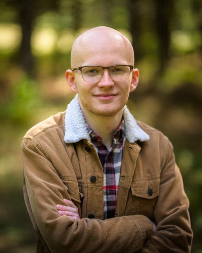 Looking for room or roommate, very flexible Main Photo