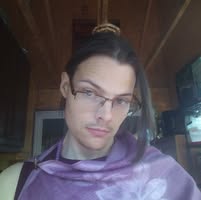 Hi! I'm Moti, looking for a place in the nort... Main Photo