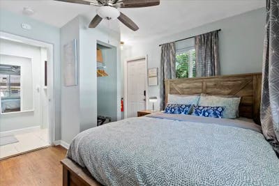 🏡 Private Studio Available Now | Private Entrance Main Photo