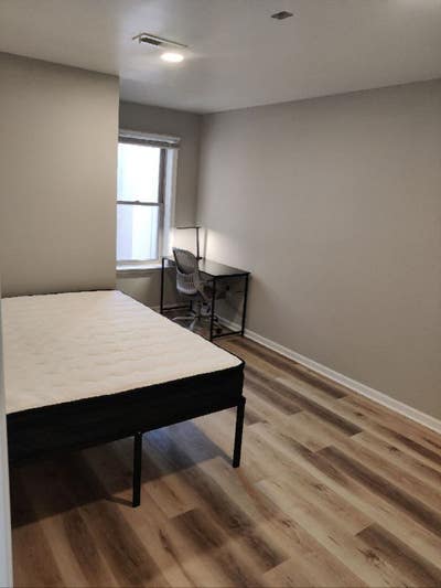 Furnished Room for rent 3 month lease  Main Photo