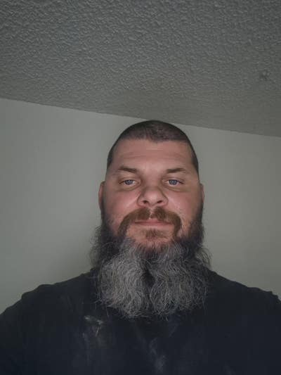 Room wanted in Costa Mesa, CA Main Photo