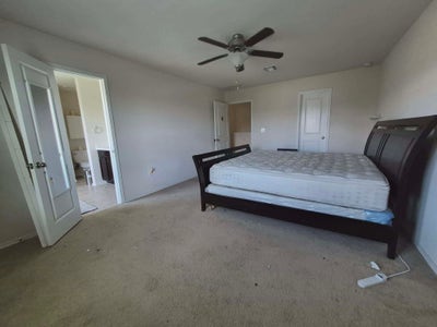 Master suite and private room with garden, patio Main Photo