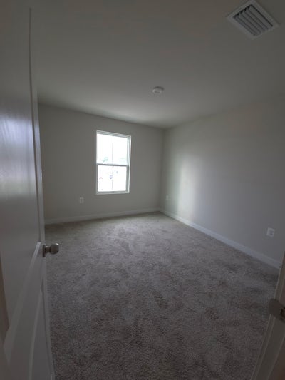 4 bd 4 bathroom house looking for two more tenants Main Photo