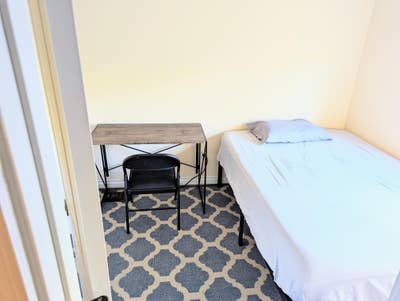 Private Bedroom w/ Bathroom LAX Main Photo