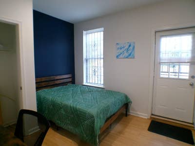 Philly Home by Temple U and the Vibrant Broad St C Main Photo