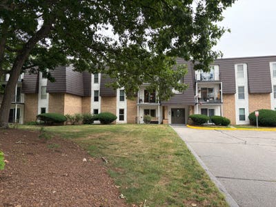 Charming 1 Bed  1 Bath Condo in Milford_Available  Main Photo
