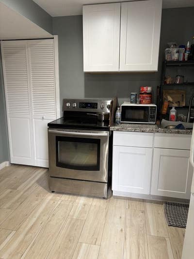 Room for rent Main Photo