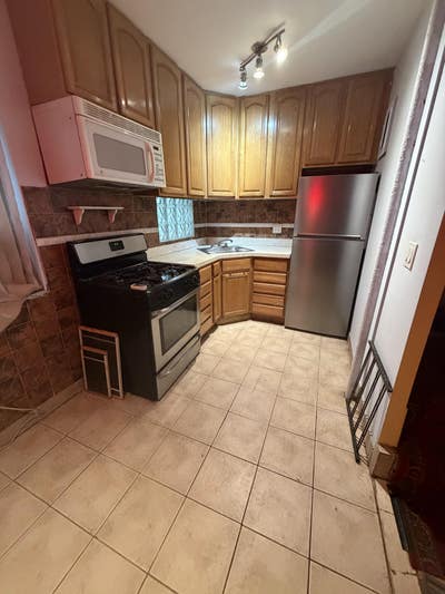 Astoria 1 BR/1BA apartment for rent Main Photo