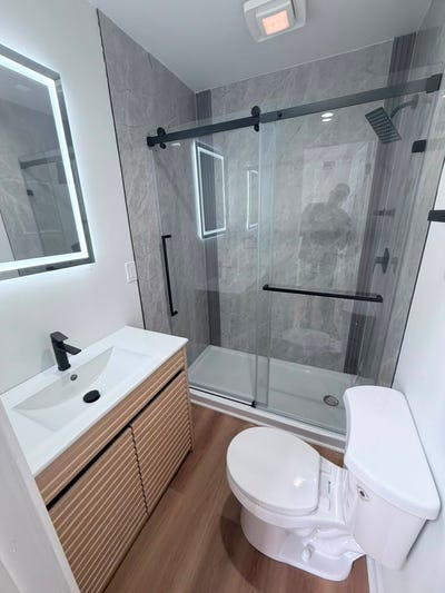 Beautiful Furnished Rooms for Professionals Main Photo