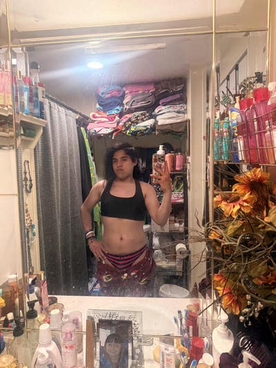 Room wanted in Los Angeles Main Photo
