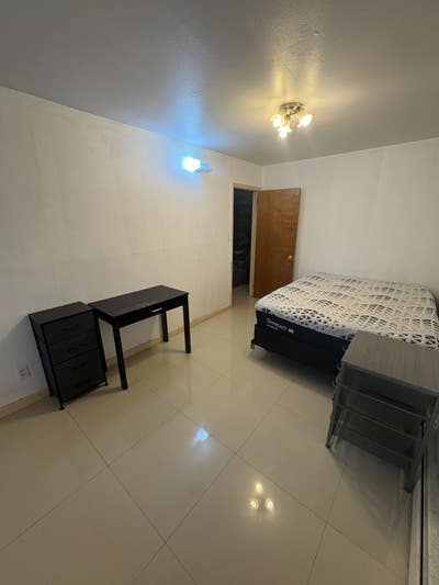 Large Furnished Bedroom in Bensonhurst Main Photo
