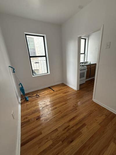 #1190 Charming 1-bedroom apartment in prime Hamilt Main Photo