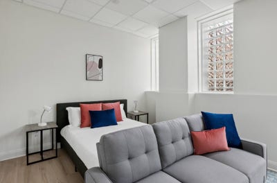 Bright Private Room & Bath in Spacious Apartment Main Photo
