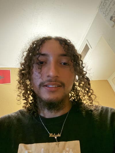 22 year old Male seeks a small or large room Main Photo