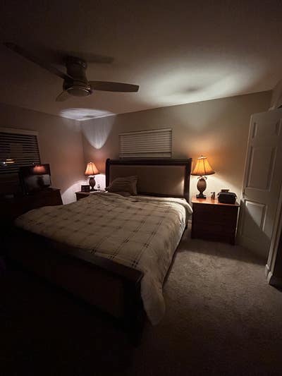 Master Bed for Rent 2 miles south of Downtown Main Photo