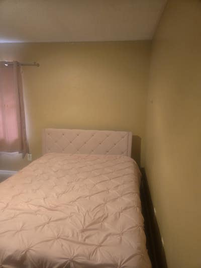Room for rent  Main Photo