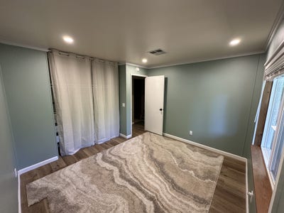 Quaint Room for Rent Main Photo