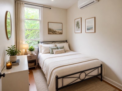 🏡 Only 2 Rooms Left — Private Bathrooms! 🔑 Main Photo