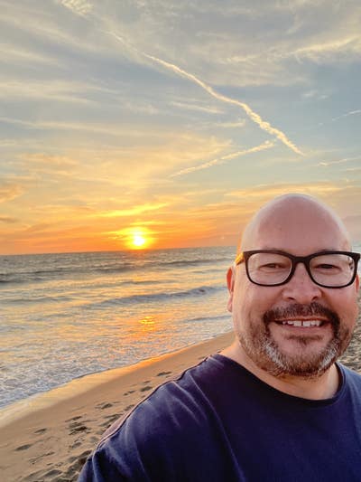 Room wanted in Newport Beach, CA Main Photo
