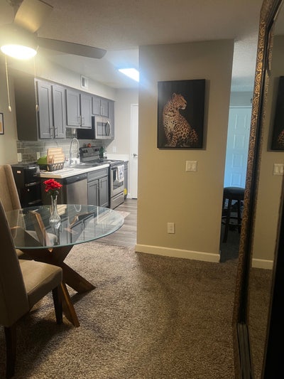 Room for rent  Main Photo