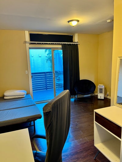 PRiVATE Room with own terrace in a 2BR Apt. Main Photo