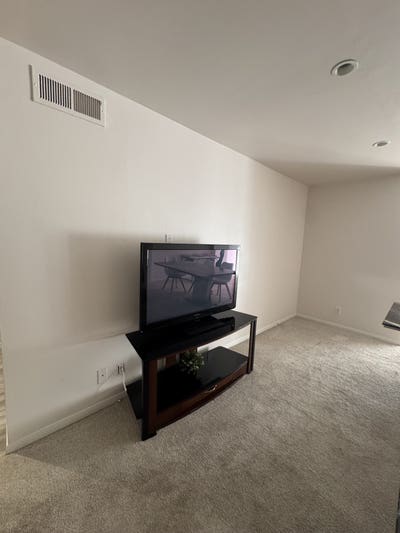 Easy Modern Living Furnished _bd_ba $3,month Main Photo