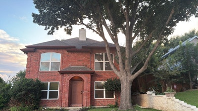 Spacious home in McKinney Main Photo