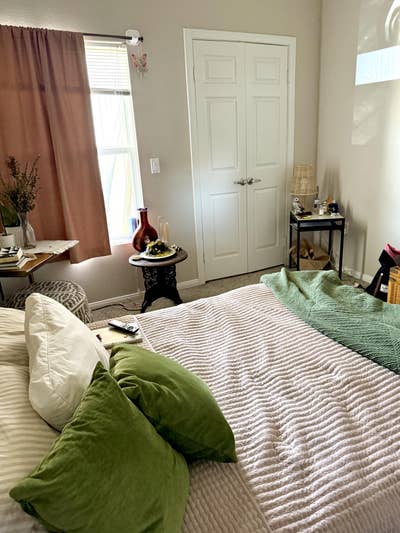 Room Available  Main Photo