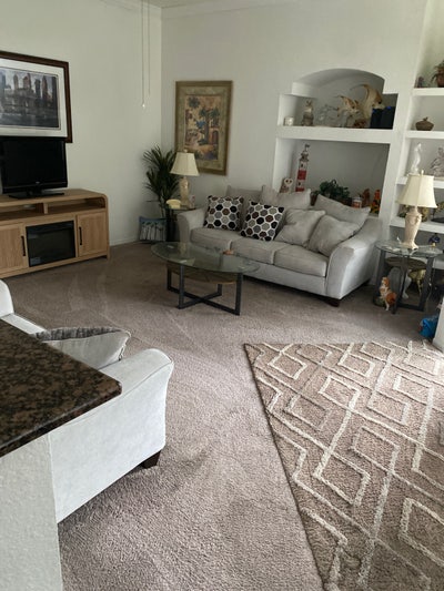 Roommate needed by mid Aug possibly sooner Main Photo